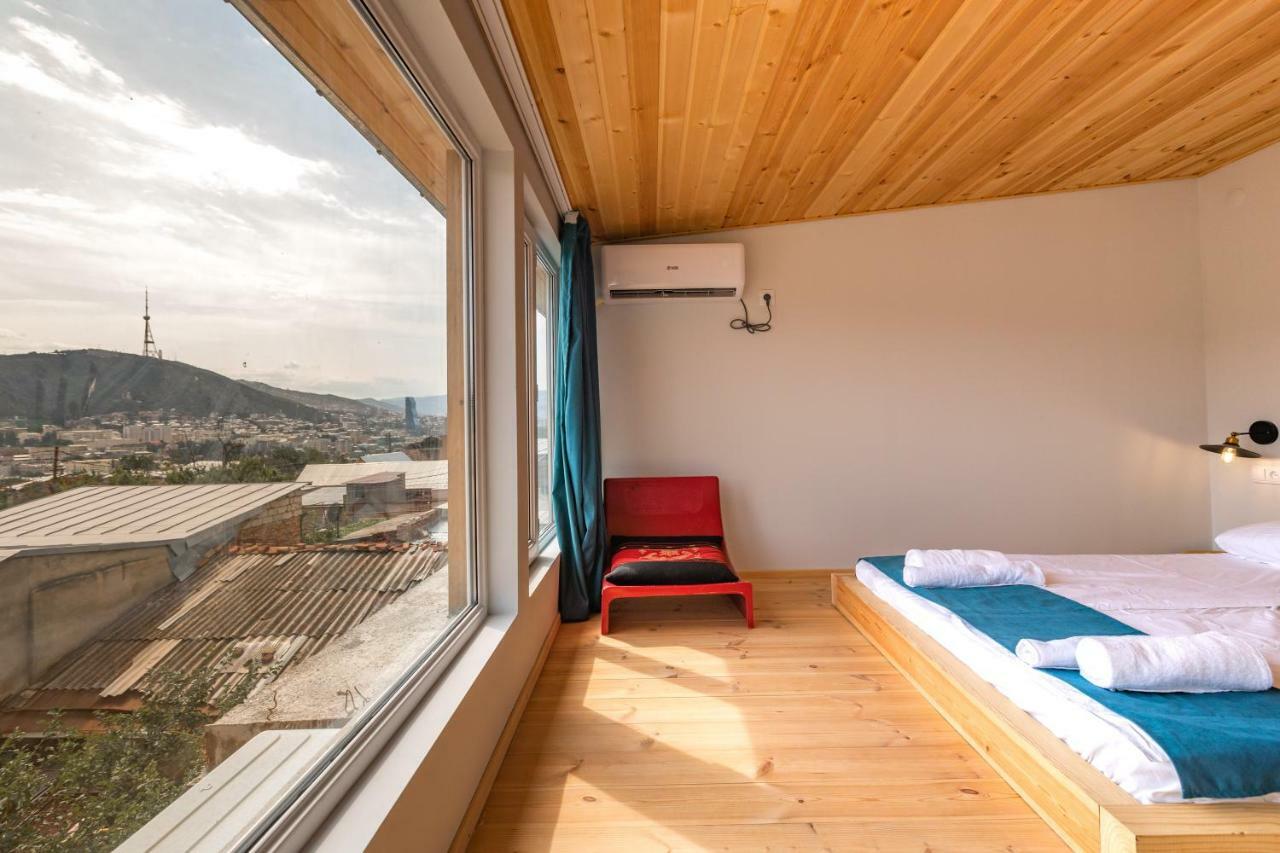 Giorgi's Apartment *